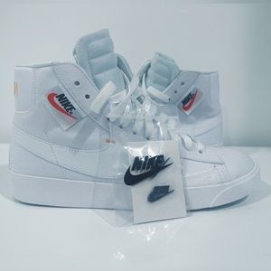 Nike Blazer Mid Summit Rebel (Women’s)
